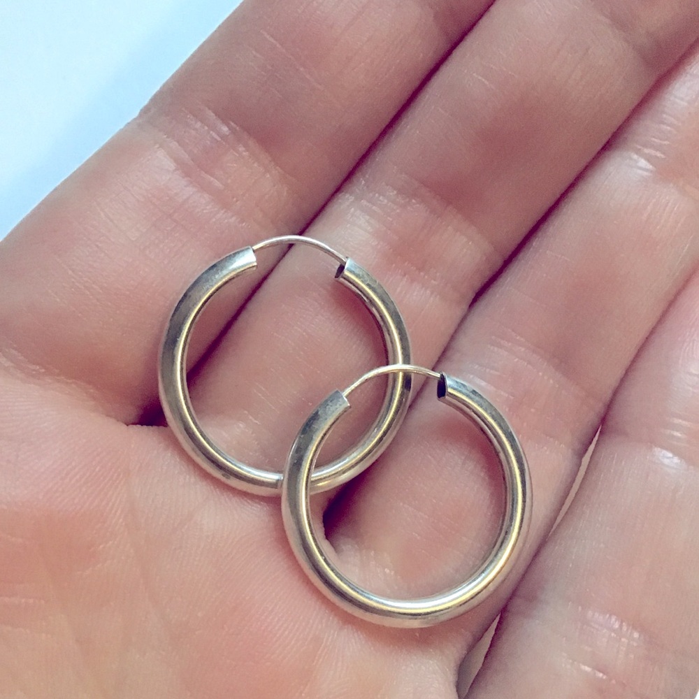 925 Sterling Silver Hoop Earrings - 7/8 inch - Picture 2 of 5